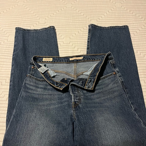 Women’s Levi’s Premium Ribcage Straight Ankle - 29 - Picture 2 of 10